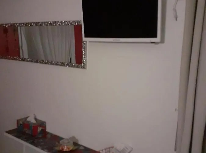 D'hotes Du Chemin Bed & Breakfast